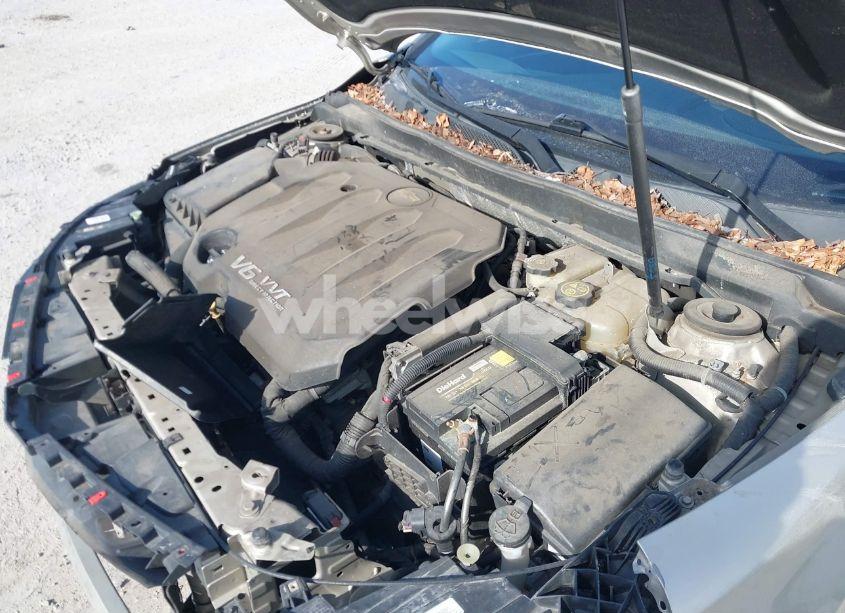 Photo 10 of 2015 Chevrolet Impala 2LT (VIN 2G1125S35F9297017)