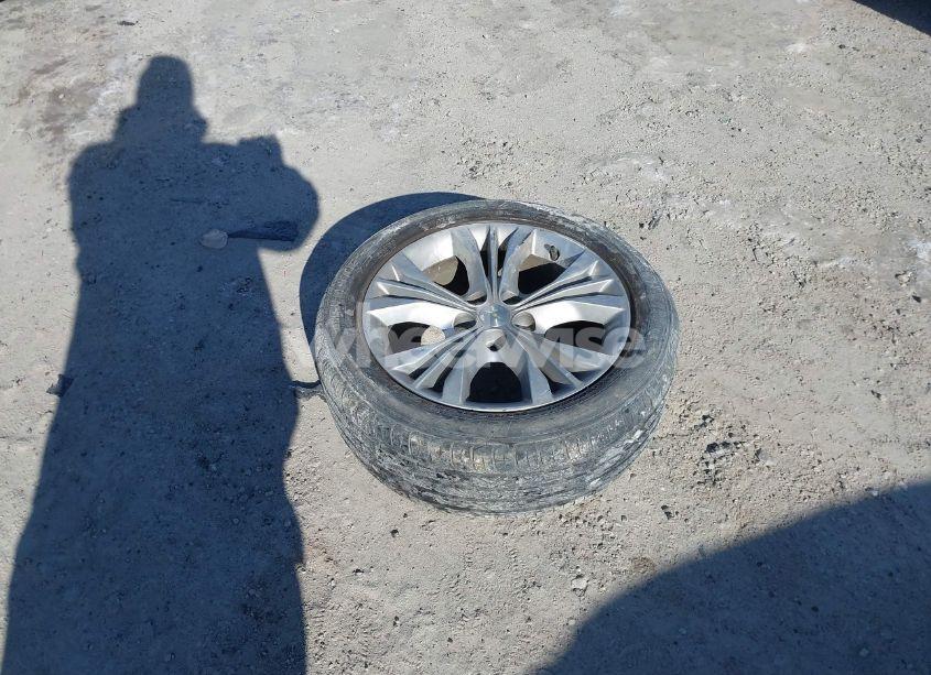 Photo 12 of 2015 Chevrolet Impala 2LT (VIN 2G1125S35F9297017)