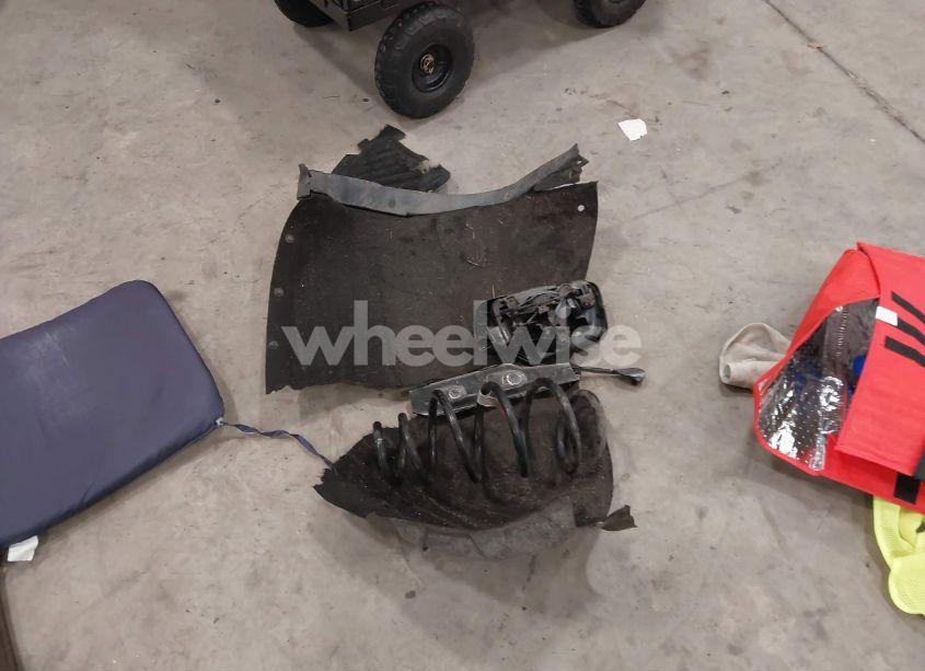 Photo 12 of 2014 Chevrolet Impala 2LT (VIN 2G1125S36E9137873)