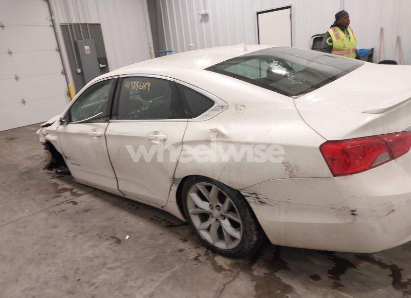 Photo 15 of 2014 Chevrolet Impala 2LT (VIN 2G1125S36E9137873)