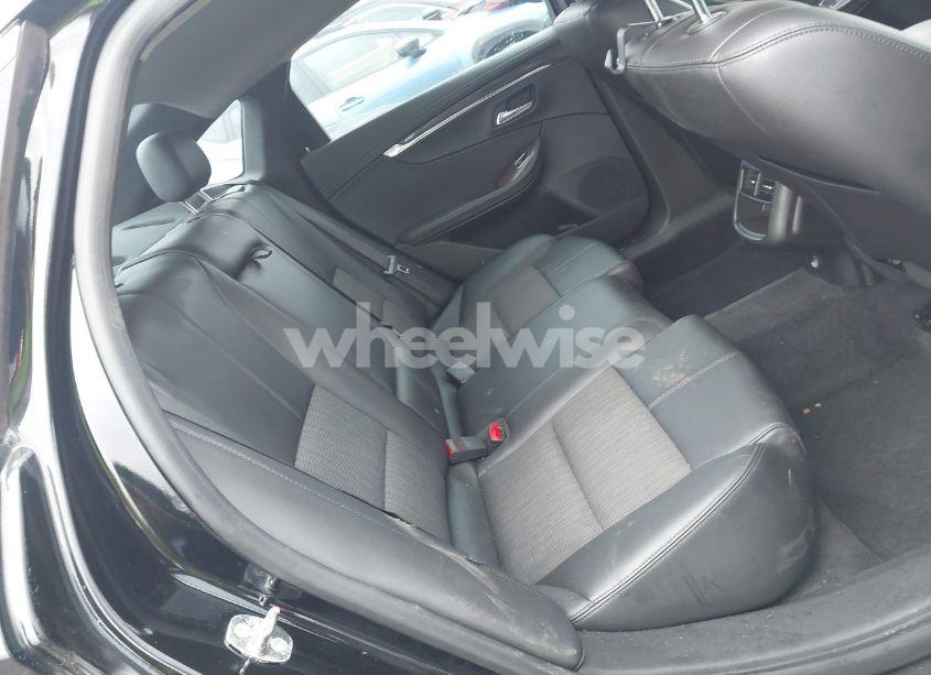 Photo 8 of 2014 Chevrolet Impala 2LT (VIN 2G1125S36E9317483)