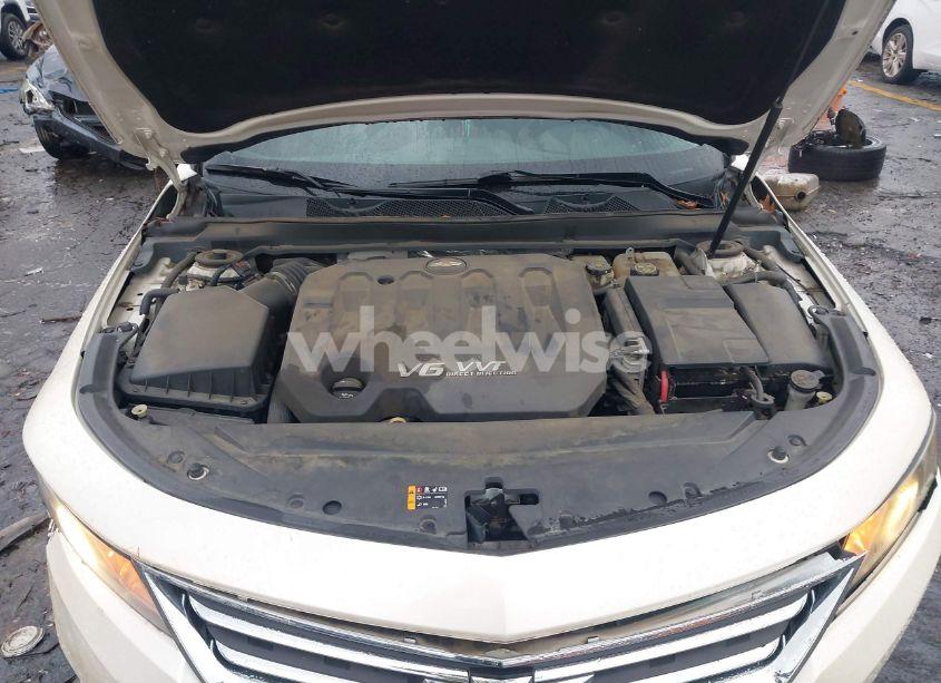 Photo 10 of 2014 Chevrolet Impala 2LT (VIN 2G1125S37E9172213)