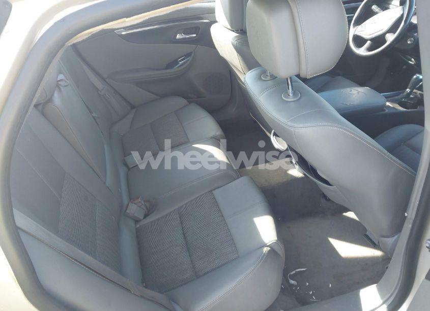 Photo 8 of 2014 Chevrolet Impala 2LT (VIN 2G1125S37E9173166)