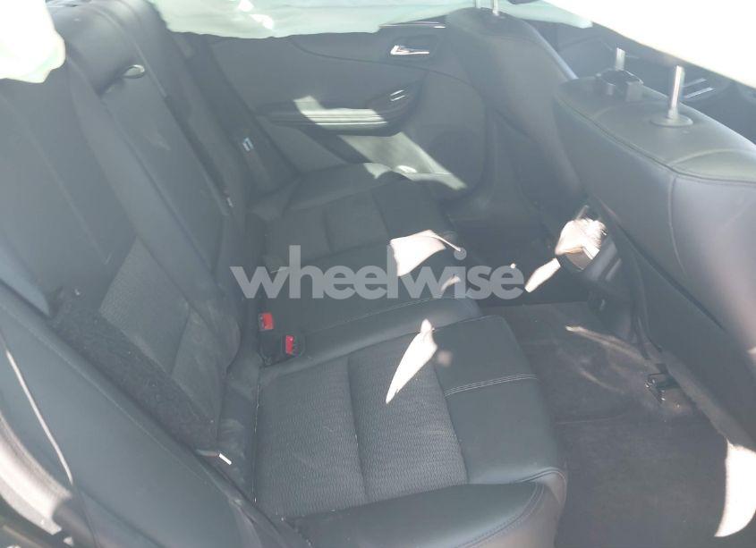 Photo 8 of 2014 Chevrolet Impala 2LT (VIN 2G1125S37E9302524)