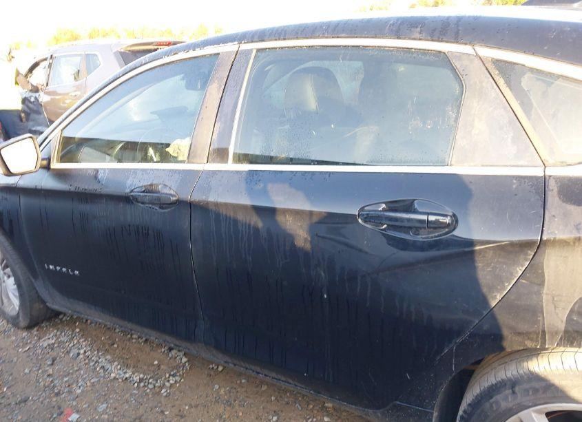 Photo 14 of 2015 Chevrolet Impala 2LT (VIN 2G1125S37F9151444)