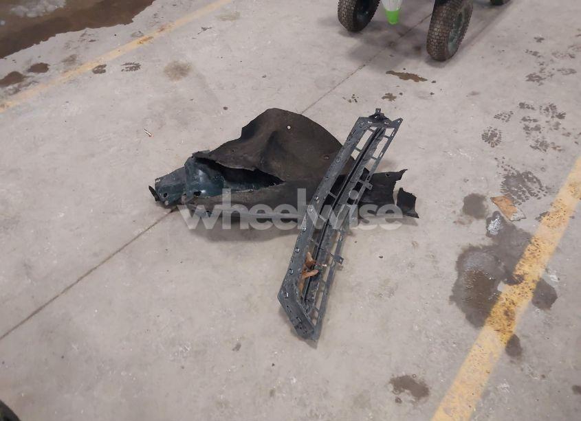 Photo 12 of 2015 Chevrolet Impala 2LT (VIN 2G1125S37F9223517)