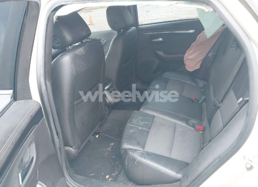 Photo 8 of 2015 Chevrolet Impala 2LT (VIN 2G1125S37F9224246)