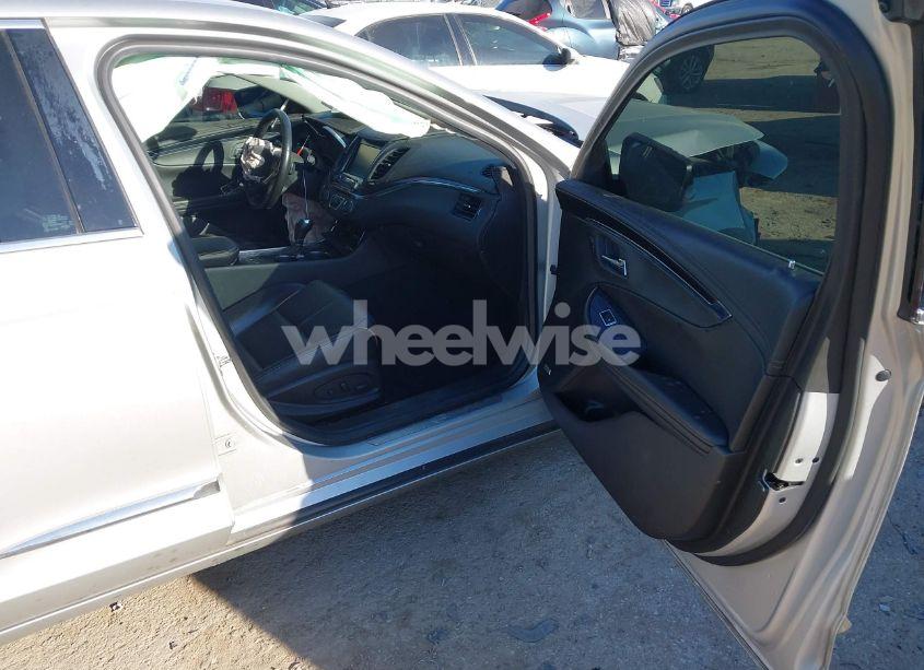 Photo 5 of 2018 Chevrolet Impala 2LZ (VIN 2G1125S37J9150142)