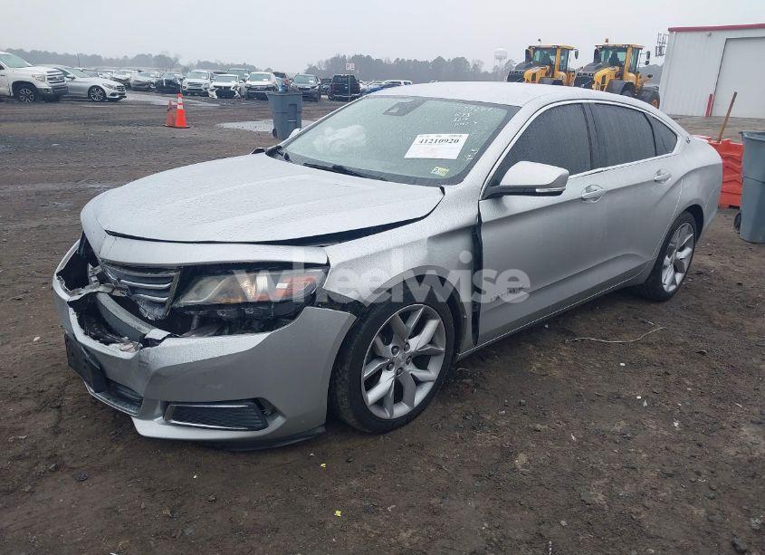 Photo 2 of 2014 Chevrolet Impala 2LT (VIN 2G1125S38E9108214)