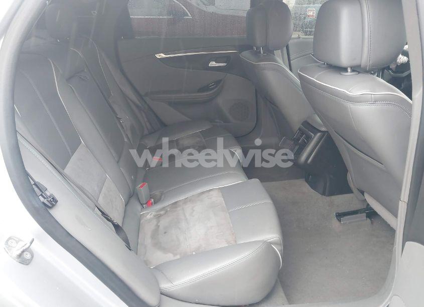 Photo 8 of 2014 Chevrolet Impala 2LT (VIN 2G1125S38E9108214)