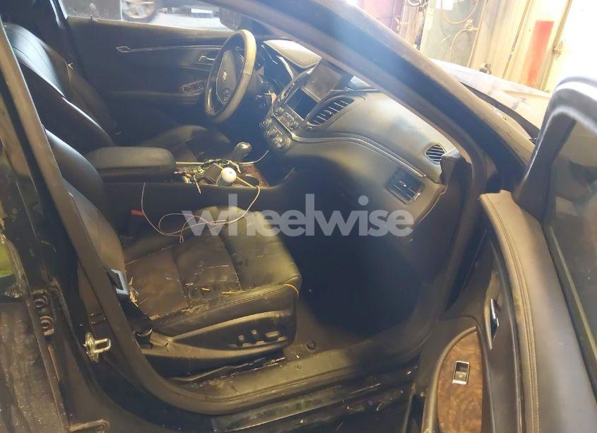 Photo 5 of 2014 Chevrolet Impala 2LT (VIN 2G1125S38E9142573)