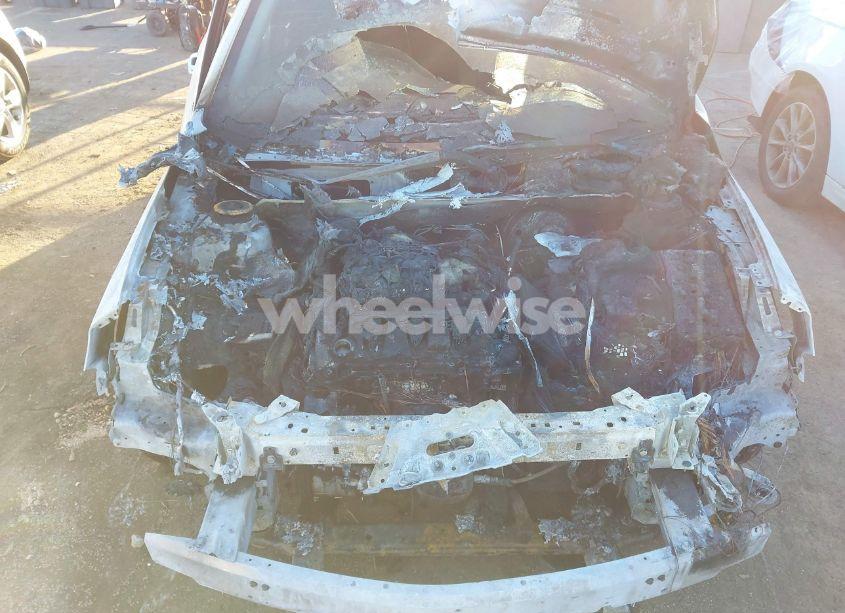 Photo 10 of 2014 Chevrolet Impala 2LT (VIN 2G1125S38E9209396)