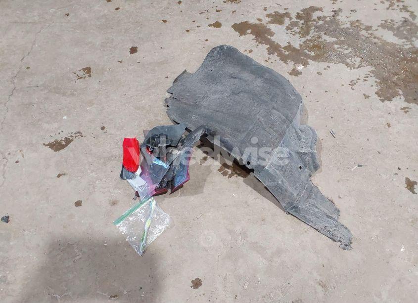 Photo 12 of 2015 Chevrolet Impala 2LT (VIN 2G1125S38F9102169)