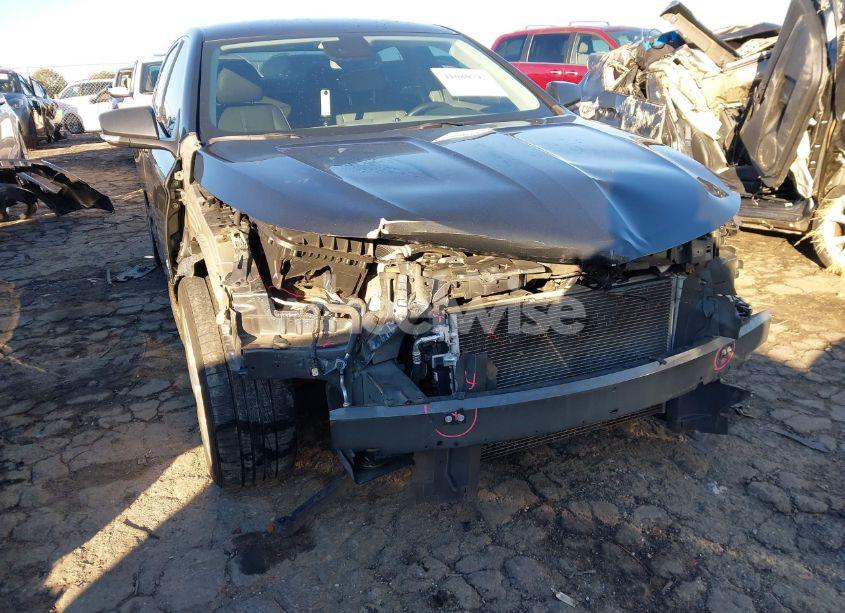 Photo 6 of 2014 Chevrolet Impala 2LT (VIN 2G1125S39E9108402)