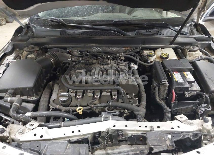 Photo 10 of 2014 Chevrolet Impala 2LT (VIN 2G1125S39E9142551)