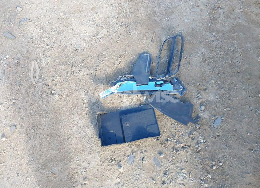 Photo 12 of 2015 Chevrolet Impala 2LT (VIN 2G1125S39F9289678)