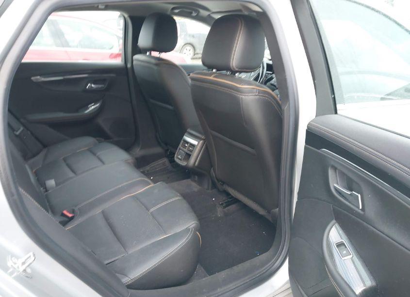 Photo 8 of 2018 Chevrolet Impala 2LZ (VIN 2G1125S39J9160669)