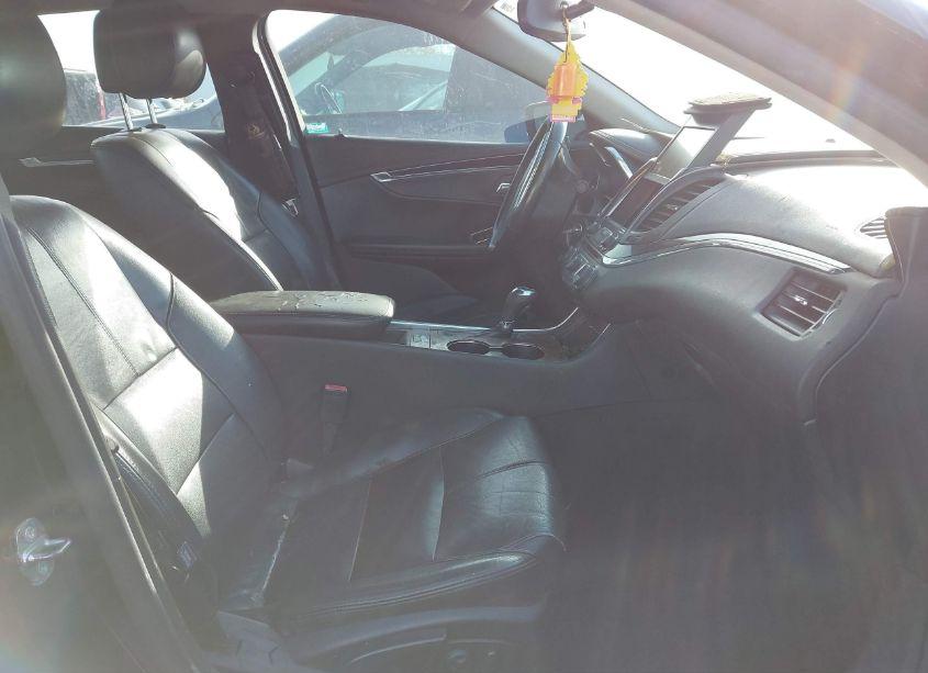 Photo 5 of 2014 Chevrolet Impala 2LT (VIN 2G1125S3XE9133132)