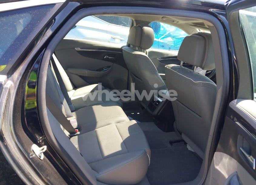 Photo 8 of 2014 Chevrolet Impala 2LT (VIN 2G1125S3XE9182430)