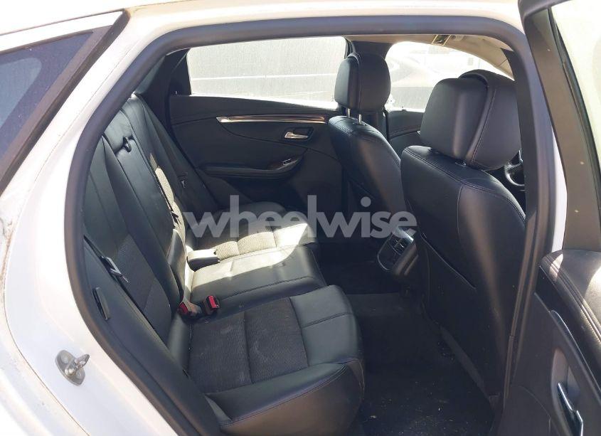 Photo 8 of 2014 Chevrolet Impala 2LT (VIN 2G1125S3XE9214678)