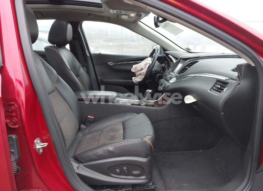 Photo 5 of 2015 Chevrolet Impala 2LT (VIN 2G1125S3XF9180758)