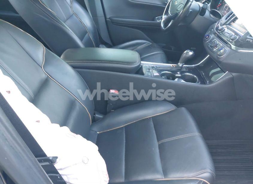 Photo 5 of 2018 Chevrolet Impala 2LZ (VIN 2G1125S3XJ9122948)