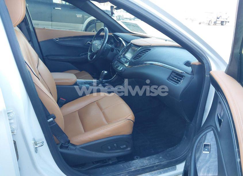 Photo 5 of 2016 Chevrolet Impala 2LZ (VIN 2G1145S33G9118520)