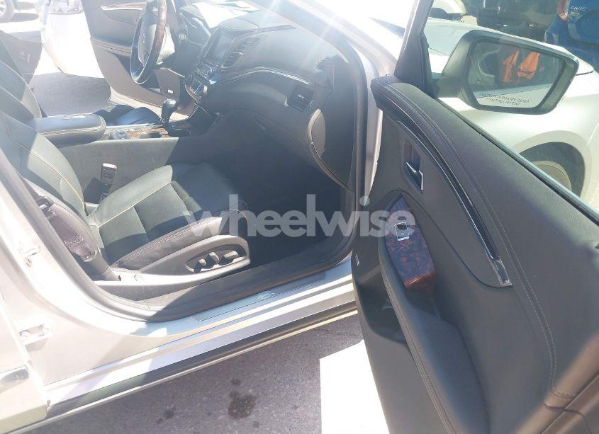 Photo 5 of 2014 Chevrolet Impala 2LZ (VIN 2G1155S30E9264528)