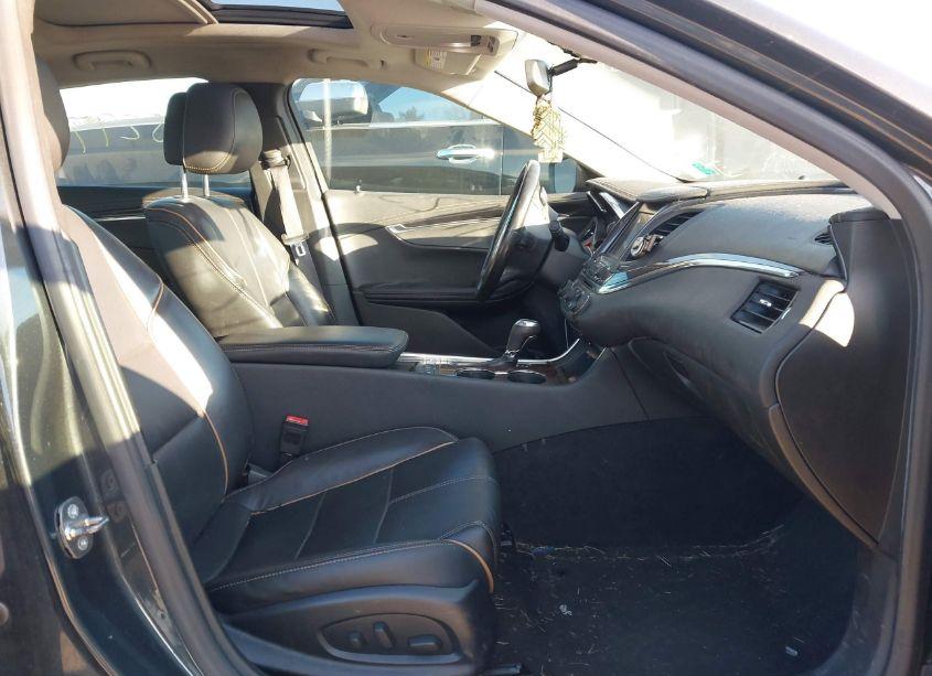 Photo 5 of 2014 Chevrolet Impala 2LZ (VIN 2G1155S38E9279312)