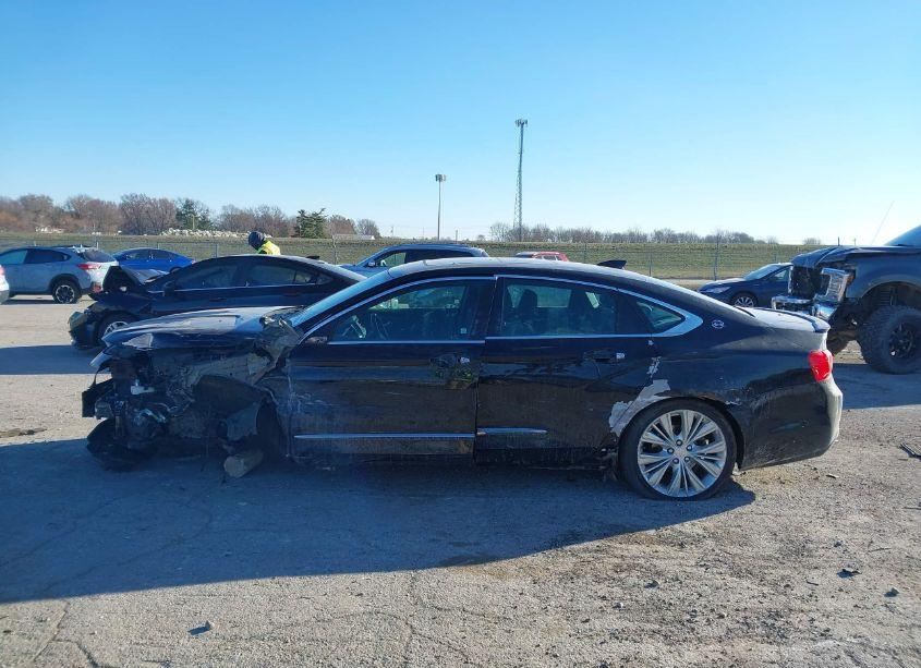 Photo 14 of 2015 Chevrolet Impala 2LZ (VIN 2G1165S30F9140452)