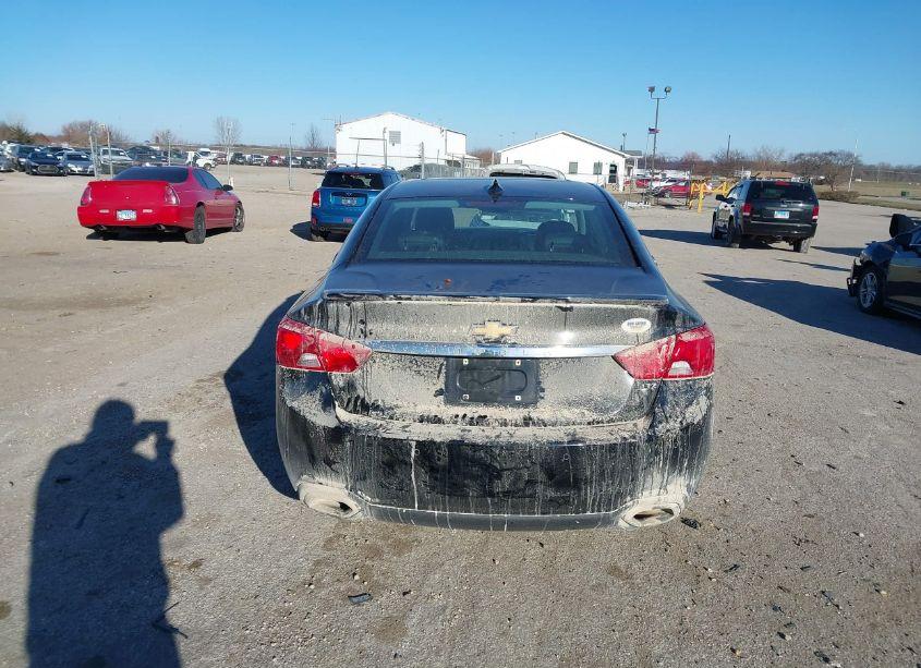 Photo 16 of 2015 Chevrolet Impala 2LZ (VIN 2G1165S30F9140452)