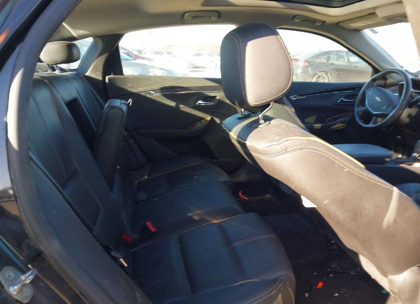 Photo 8 of 2015 Chevrolet Impala 2LZ (VIN 2G1165S30F9140452)