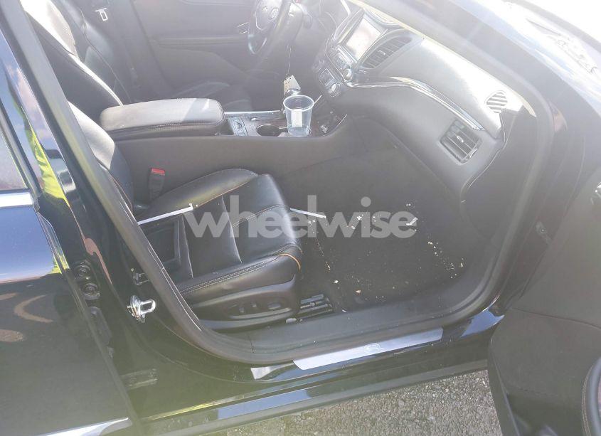 Photo 5 of 2015 Chevrolet Impala 2LZ (VIN 2G1165S31F9109971)