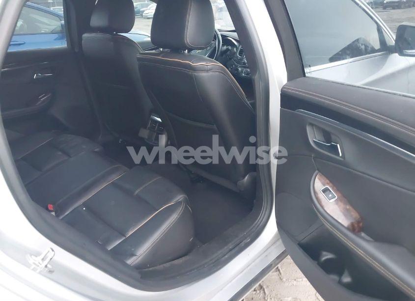 Photo 8 of 2015 Chevrolet Impala 2LZ (VIN 2G1165S31F9249325)