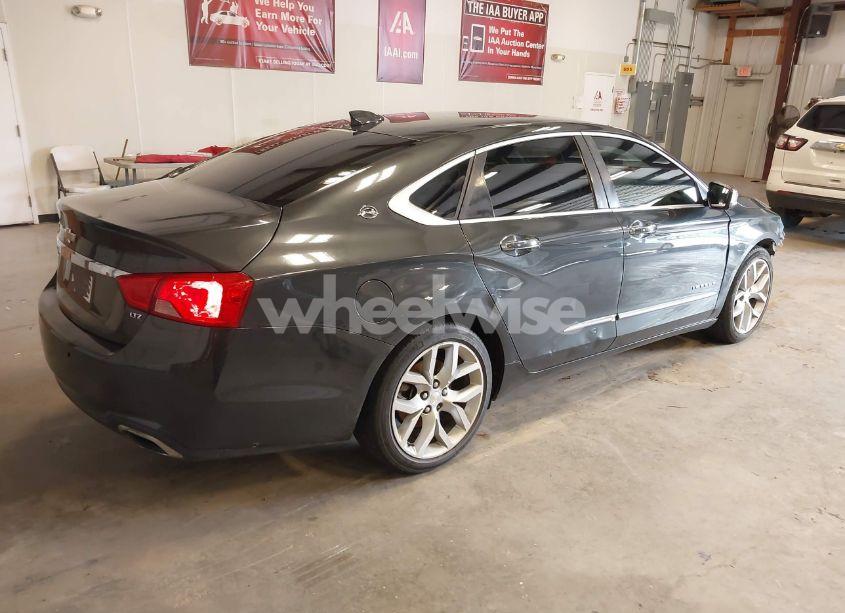 Photo 4 of 2015 Chevrolet Impala 2LZ (VIN 2G1165S33F9136329)