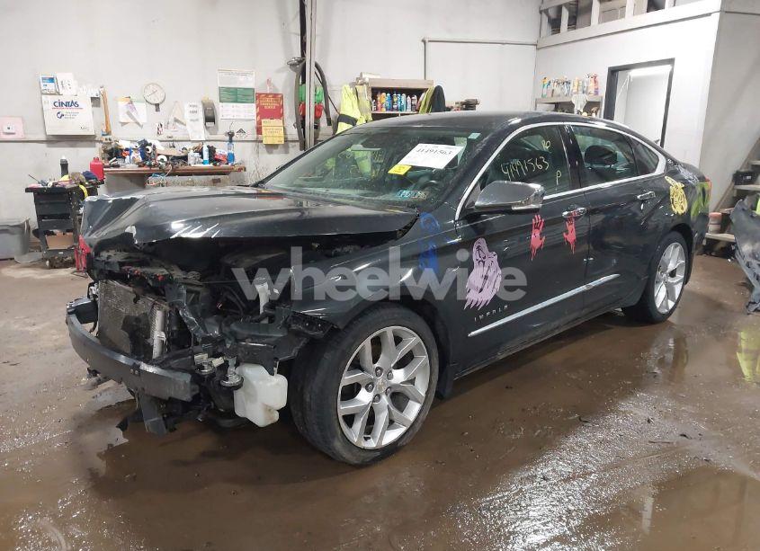 Photo 2 of 2015 Chevrolet Impala 2LZ (VIN 2G1165S33F9271567)