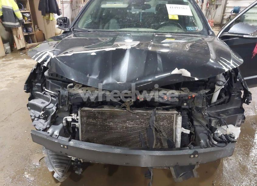 Photo 6 of 2015 Chevrolet Impala 2LZ (VIN 2G1165S33F9271567)