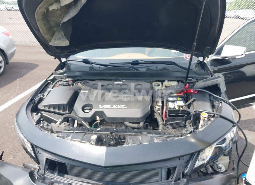 Photo 10 of 2015 Chevrolet Impala 2LZ (VIN 2G1165S35F9117989)