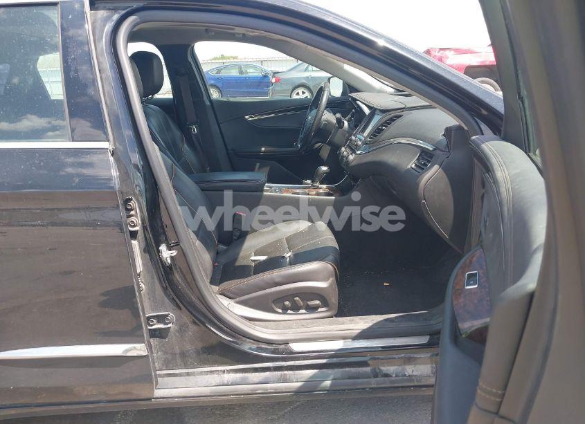 Photo 5 of 2015 Chevrolet Impala 2LZ (VIN 2G1165S35F9123789)