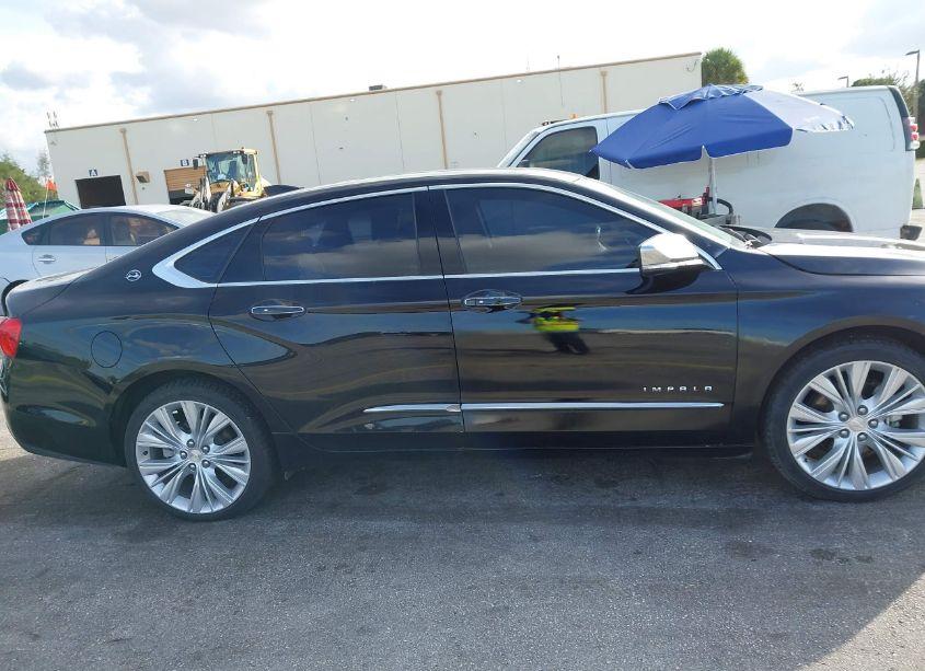 Photo 13 of 2015 Chevrolet Impala 2LZ (VIN 2G1165S36F9110890)