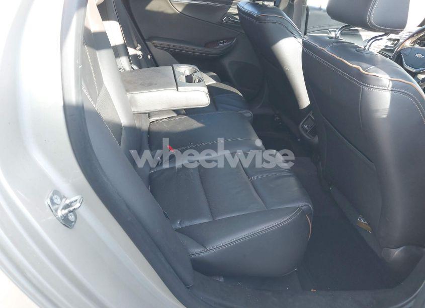 Photo 8 of 2015 Chevrolet Impala 2LZ (VIN 2G1165S39F9117798)