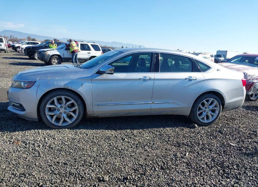 Photo 14 of 2015 Chevrolet Impala 2LZ (VIN 2G1165S39F9119681)