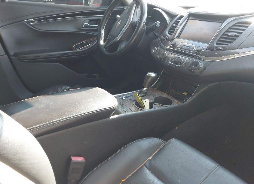 Photo 5 of 2015 Chevrolet Impala 2LZ (VIN 2G1165S39F9204830)