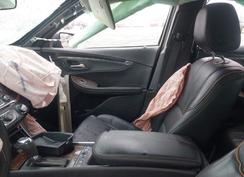 Photo 5 of 2015 Chevrolet Impala 2LZ (VIN 2G1165S39F9282783)