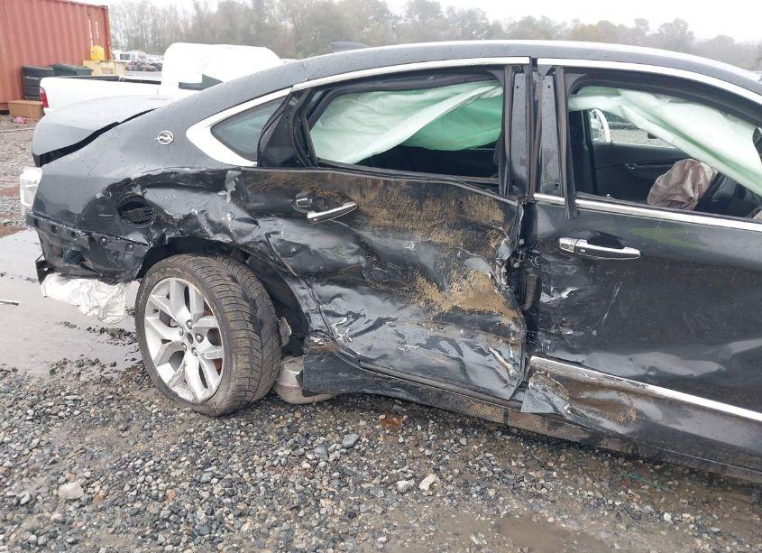 Photo 6 of 2015 Chevrolet Impala 2LZ (VIN 2G1165S39F9282783)