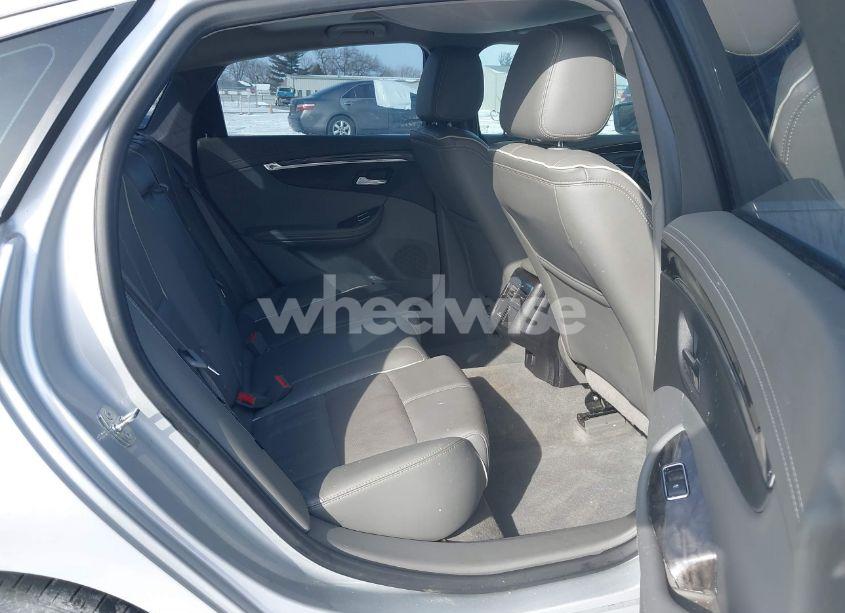 Photo 8 of 2015 Chevrolet Impala 2LZ (VIN 2G1165S39F9295873)