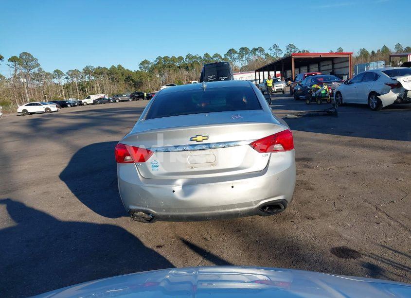 Photo 16 of 2015 Chevrolet Impala 2LZ (VIN 2G1165S3XF9169201)