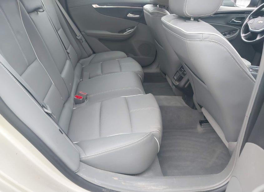 Photo 8 of 2015 Chevrolet Impala 2LZ (VIN 2G1165S3XF9199816)