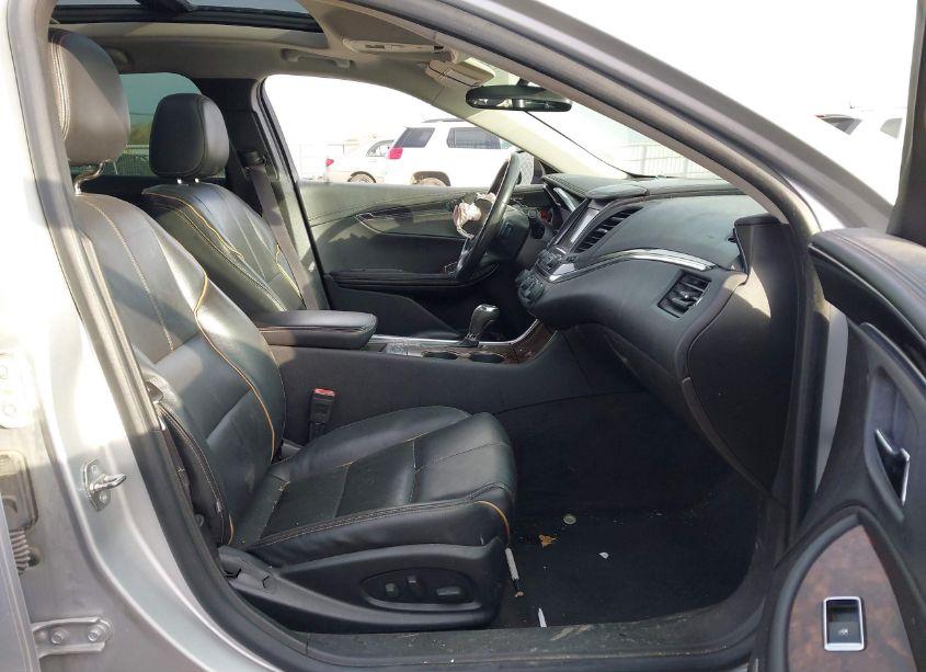 Photo 5 of 2015 Chevrolet Impala 2LZ (VIN 2G1165S3XF9224827)