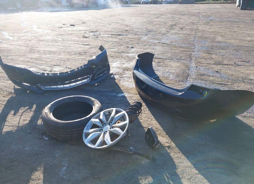 Photo 11 of 2019 Chevrolet Impala LT (VIN 2G11Z5S31K9115738)